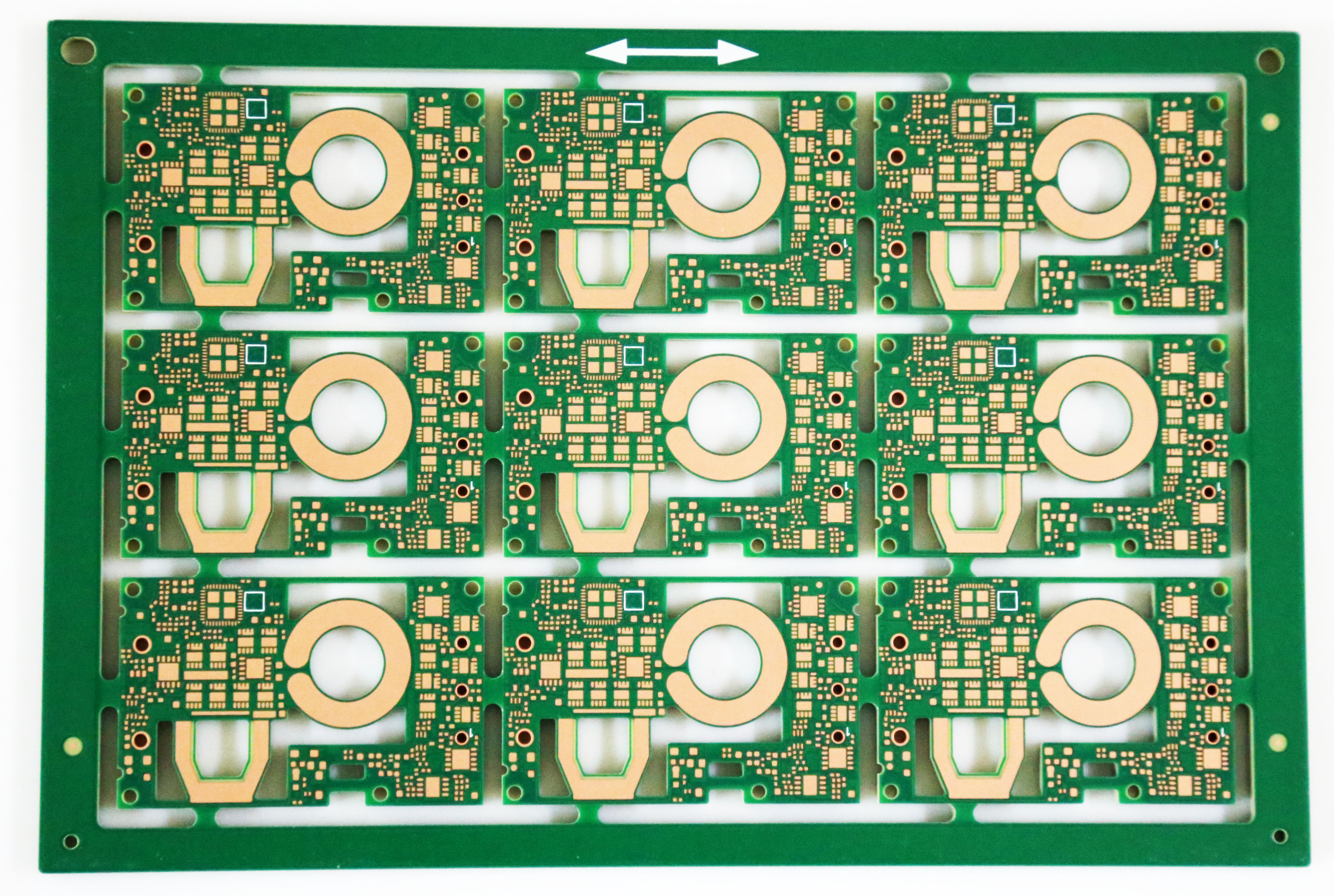 柔性線路板之新能源汽車產(chǎn)業(yè)規(guī)劃落地 未來(lái)要加強(qiáng)關(guān)鍵共性技術(shù)供給